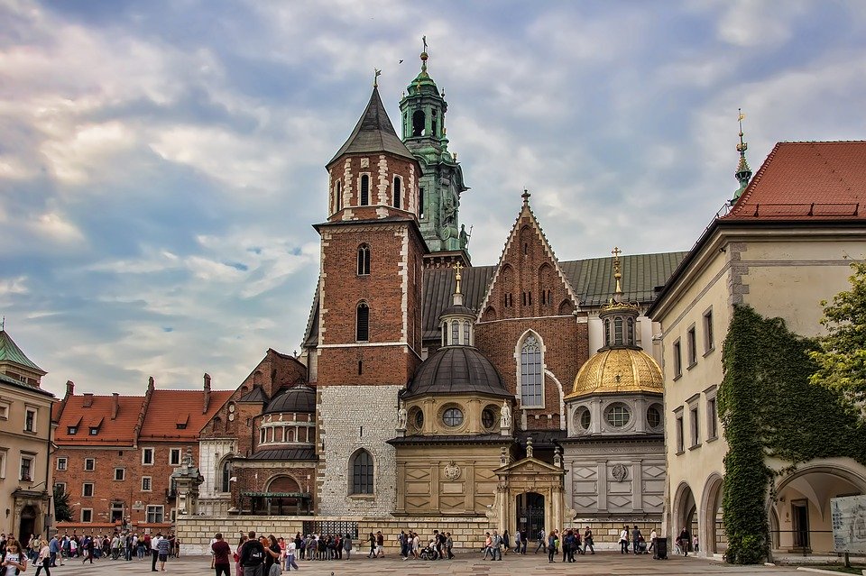 wawel-3683040_960_720